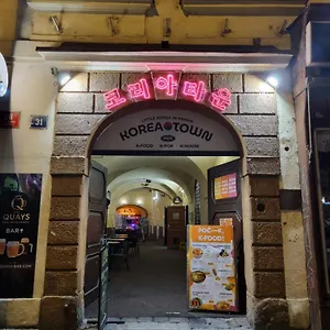 Korea Town Хостел