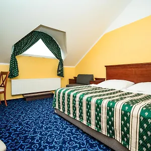 Otakar Hotel