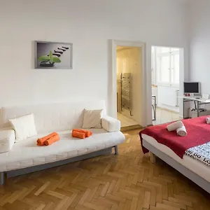 Appartement Dusni, Prague